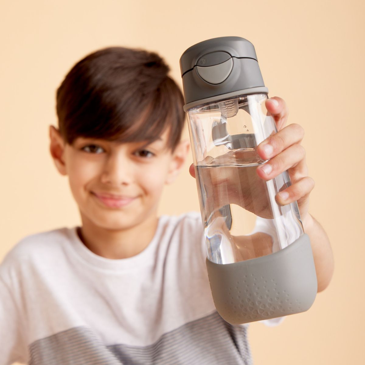 600ml Sport Spout Bottle - graphite